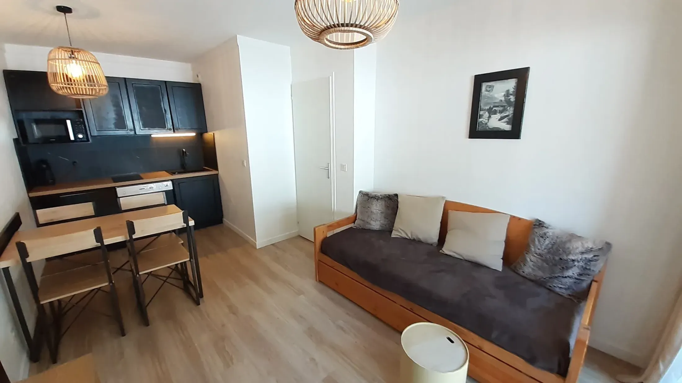 2 pièces 4 personnes