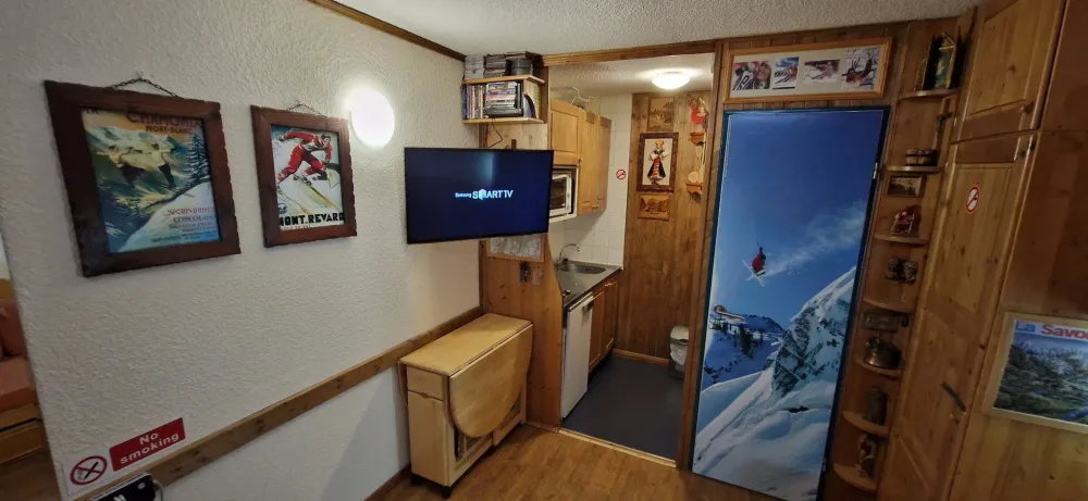 Studio 3 personnes en plein coeur station 19m²