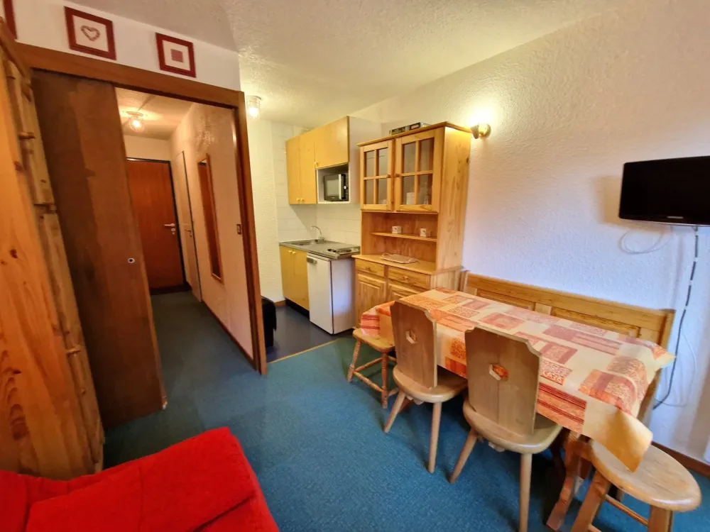 Studio 3 personnes en plein coeur station 19m²
