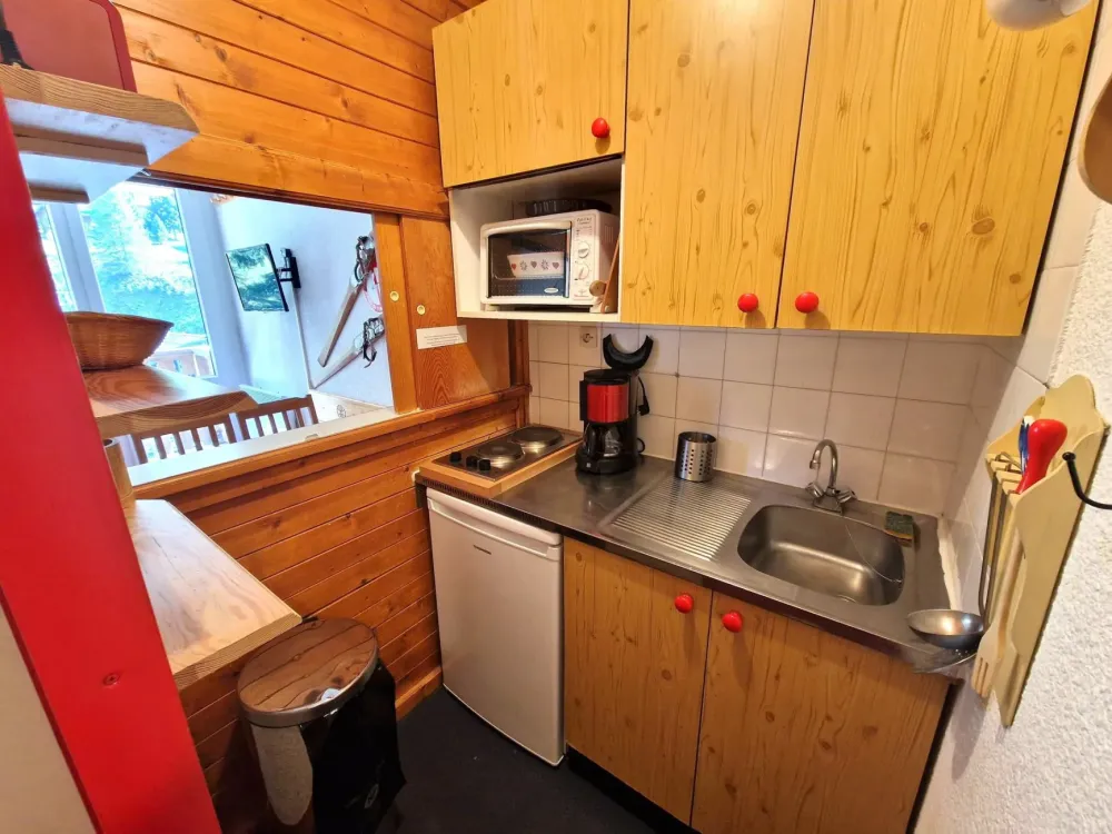 Studio 3 personnes en plein coeur station 19m²