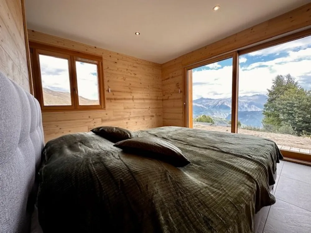 Chalet rebell