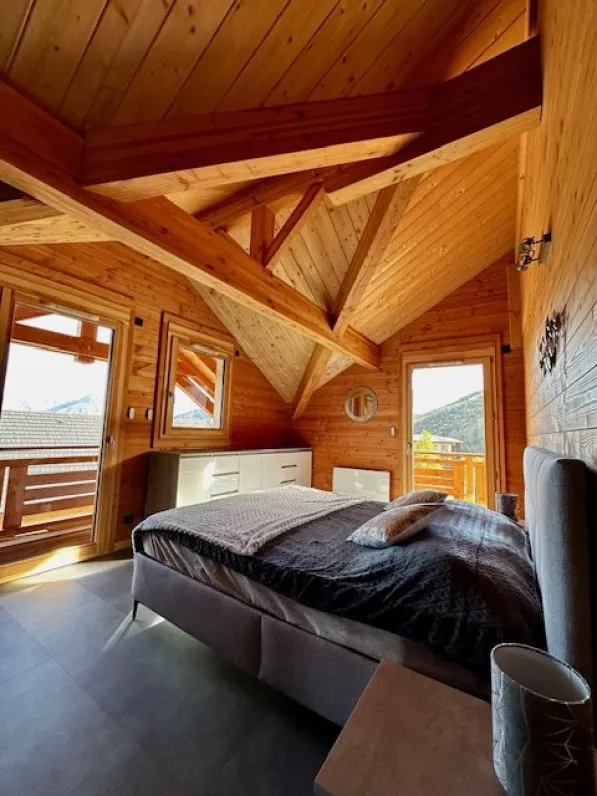Chalet rebell