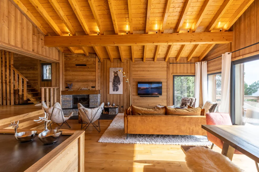 Chalet spa/piscine chauffée, vue lac, accès pistes de ski, brasero, classé 5*