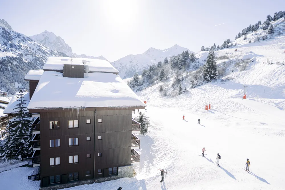 La vue sur les pistes depuis le balcon
