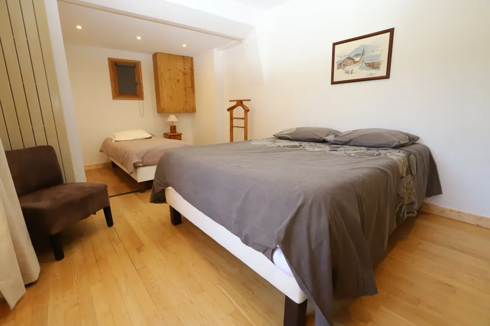 Chambre 3 avec 1 lit 140x190cm et 1 lit 80x190.