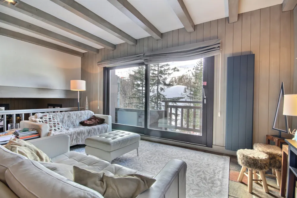 Chalet black pearl