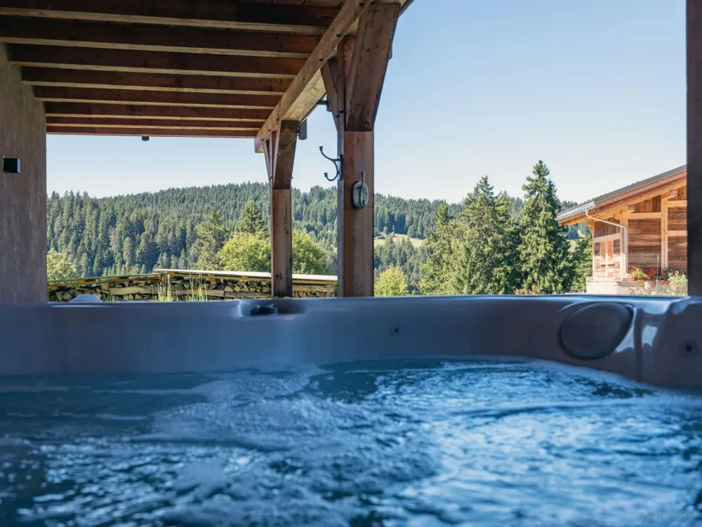 Jacuzzi