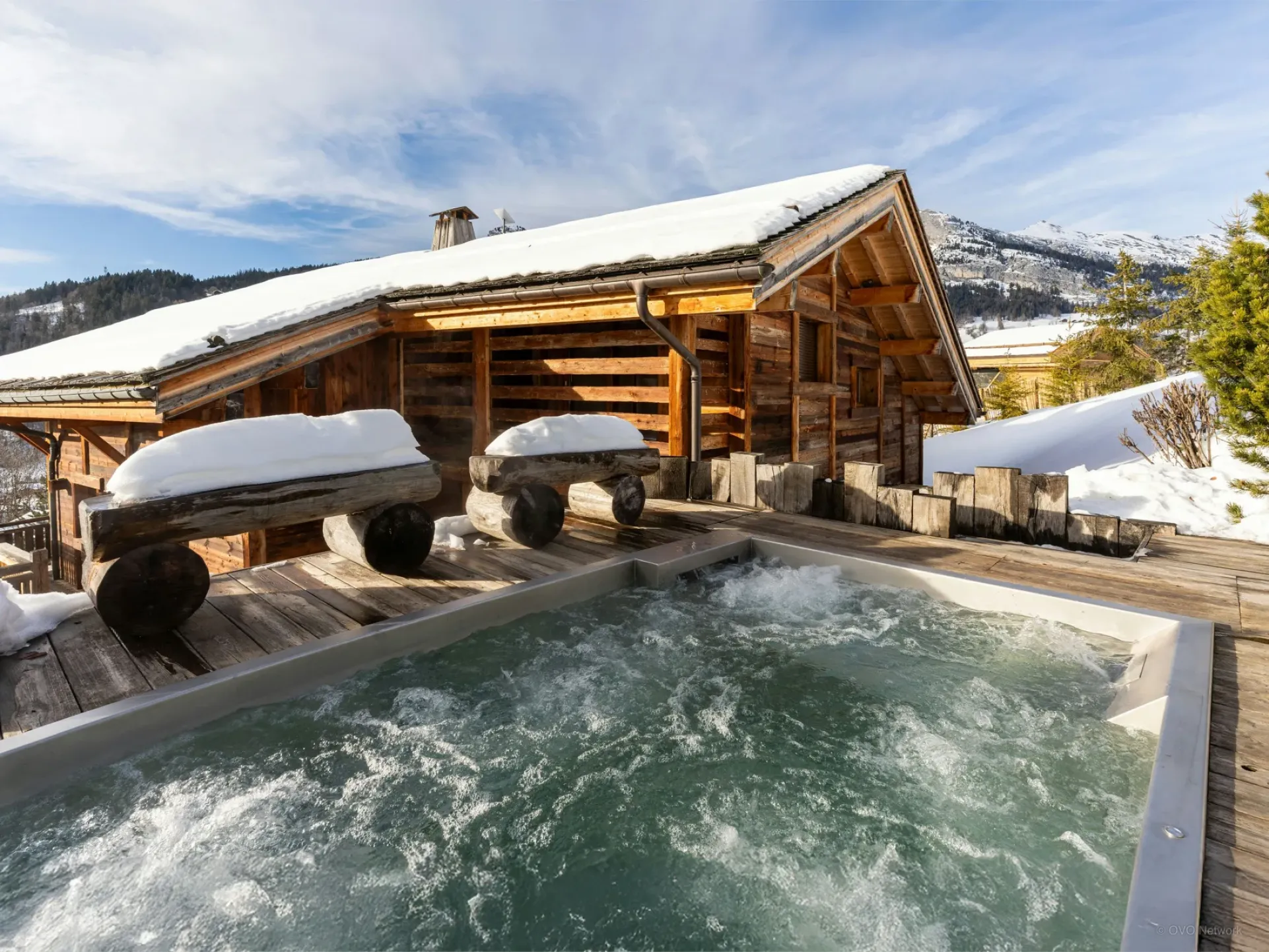 Jacuzzi
