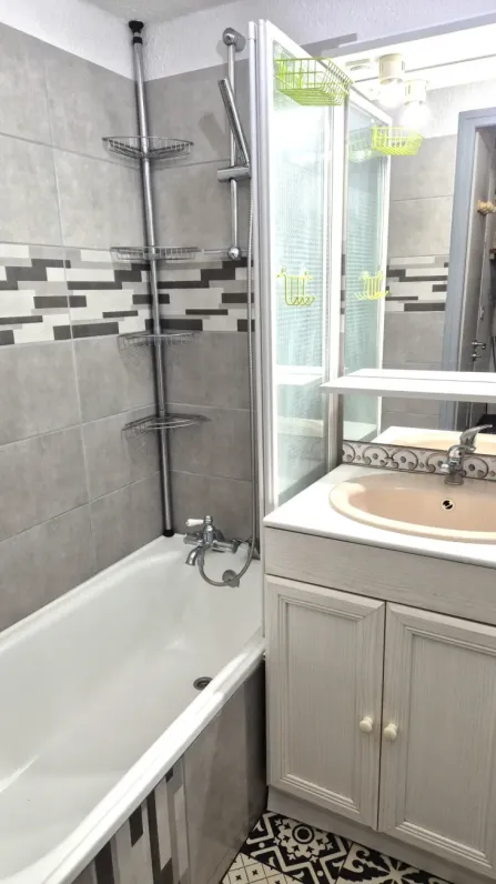 Studio+mezza 4 personnes en petite résidence calme