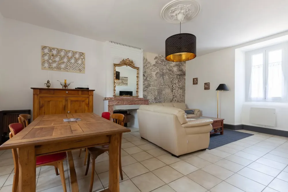 Maison rénovée 12 pers proche loudenvielle wifi