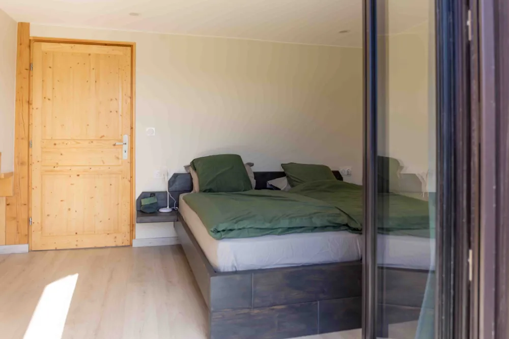 Maison prestige en lisière de forêt – séjour d’exception aux angles