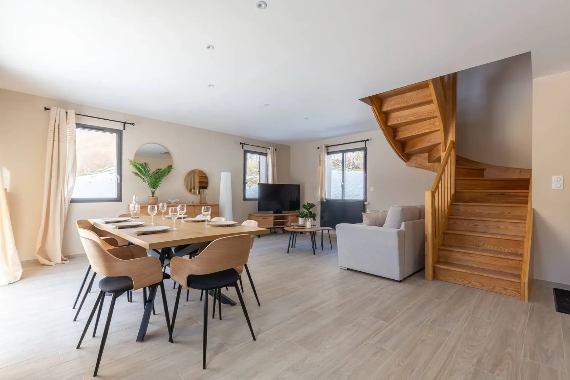 Maison 7 personnes loudenvielle proche centre wifi