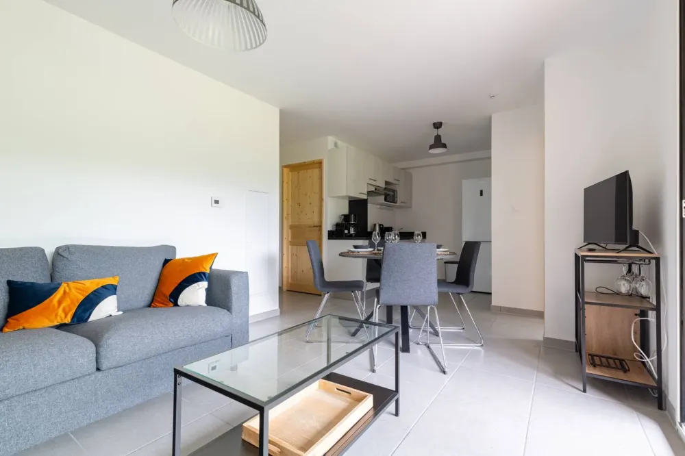 Genos appartement 4 personnes proche lac wifi