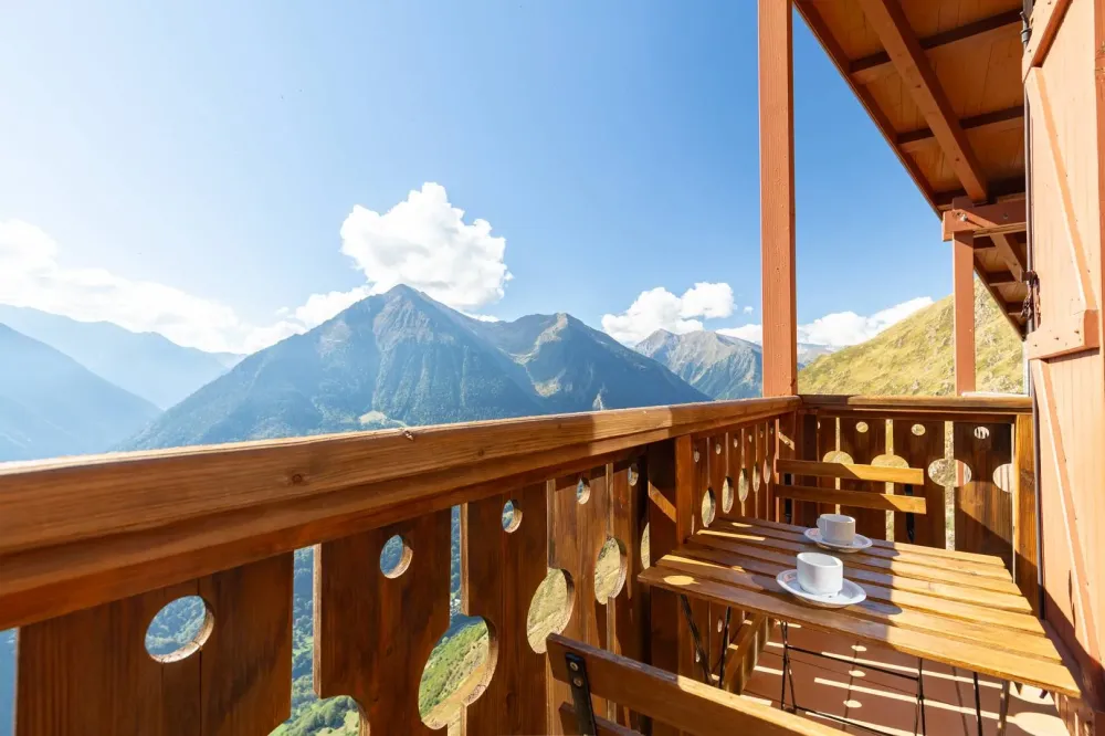 Type 2-6couchages – résidence avec piscine-pied des pistes pla d’adet