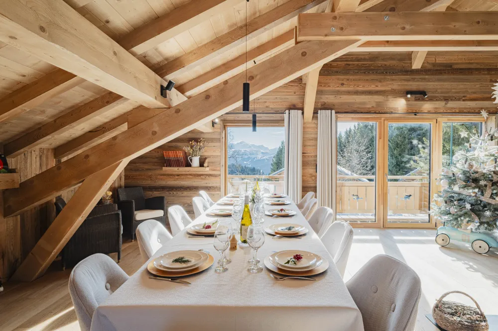 Salle a manger vue sur Mont-Blanc