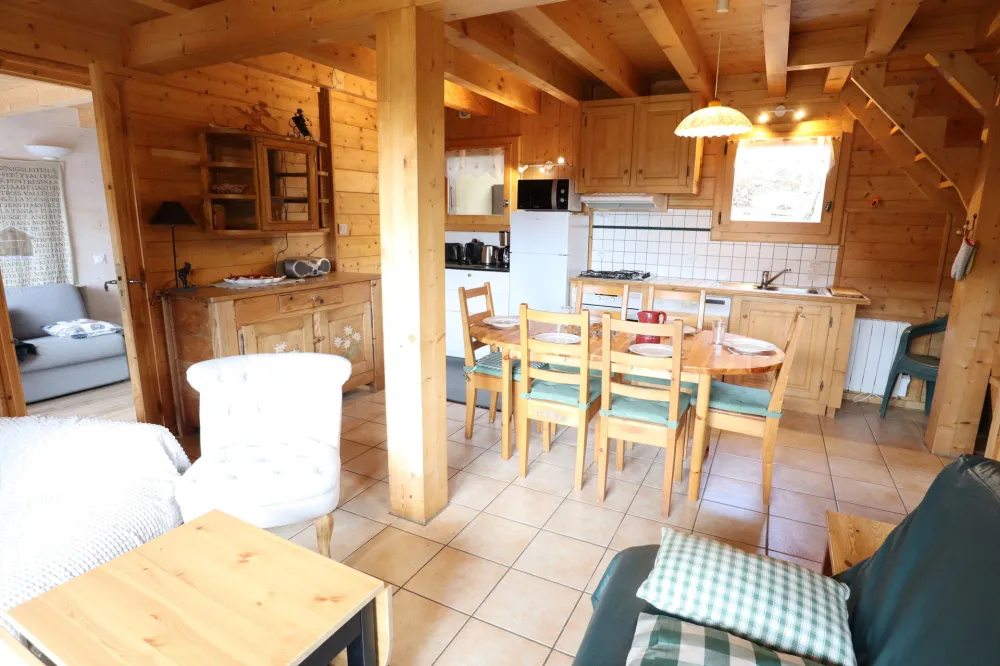 Joli chalet proche du lac