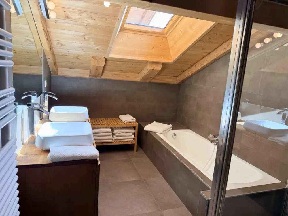 Chalet de luxe framboiseille - piscine - sauna