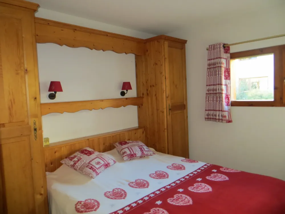 Chambre avec 1 lit double en 160 cm