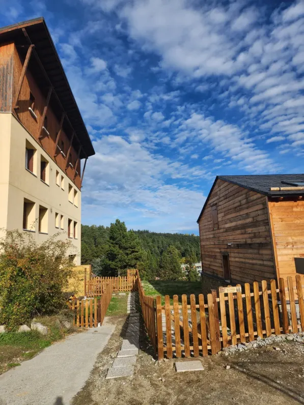 Chalet neuf à font romeu en lisiére de forêt