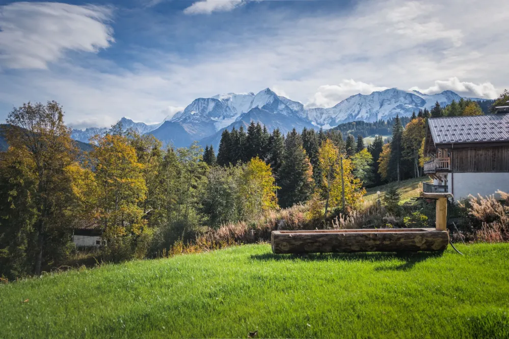 Chalet de l'emey - art de vivre face au mont-blanc