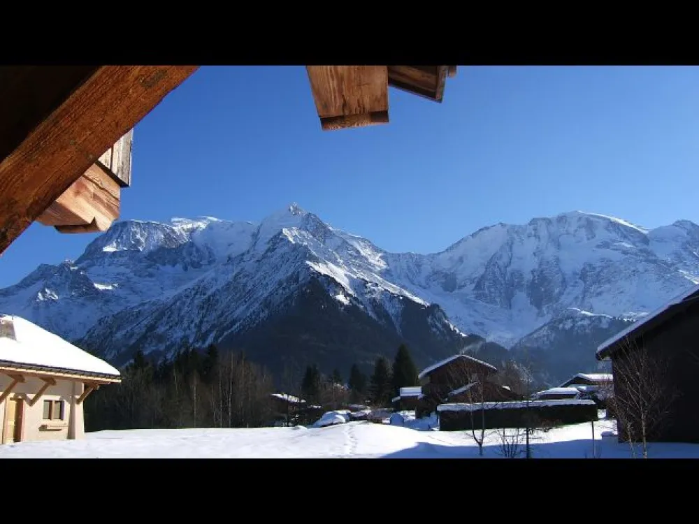 Chalet récent avec vue splendide