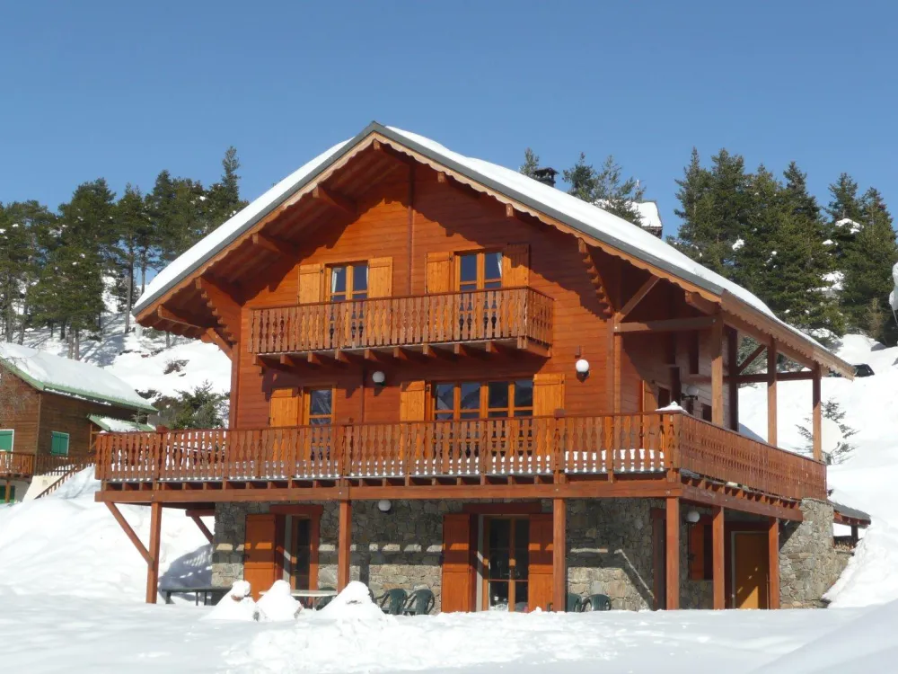Lourouza charme d'une cheminée, grand confort, vue panoramique...