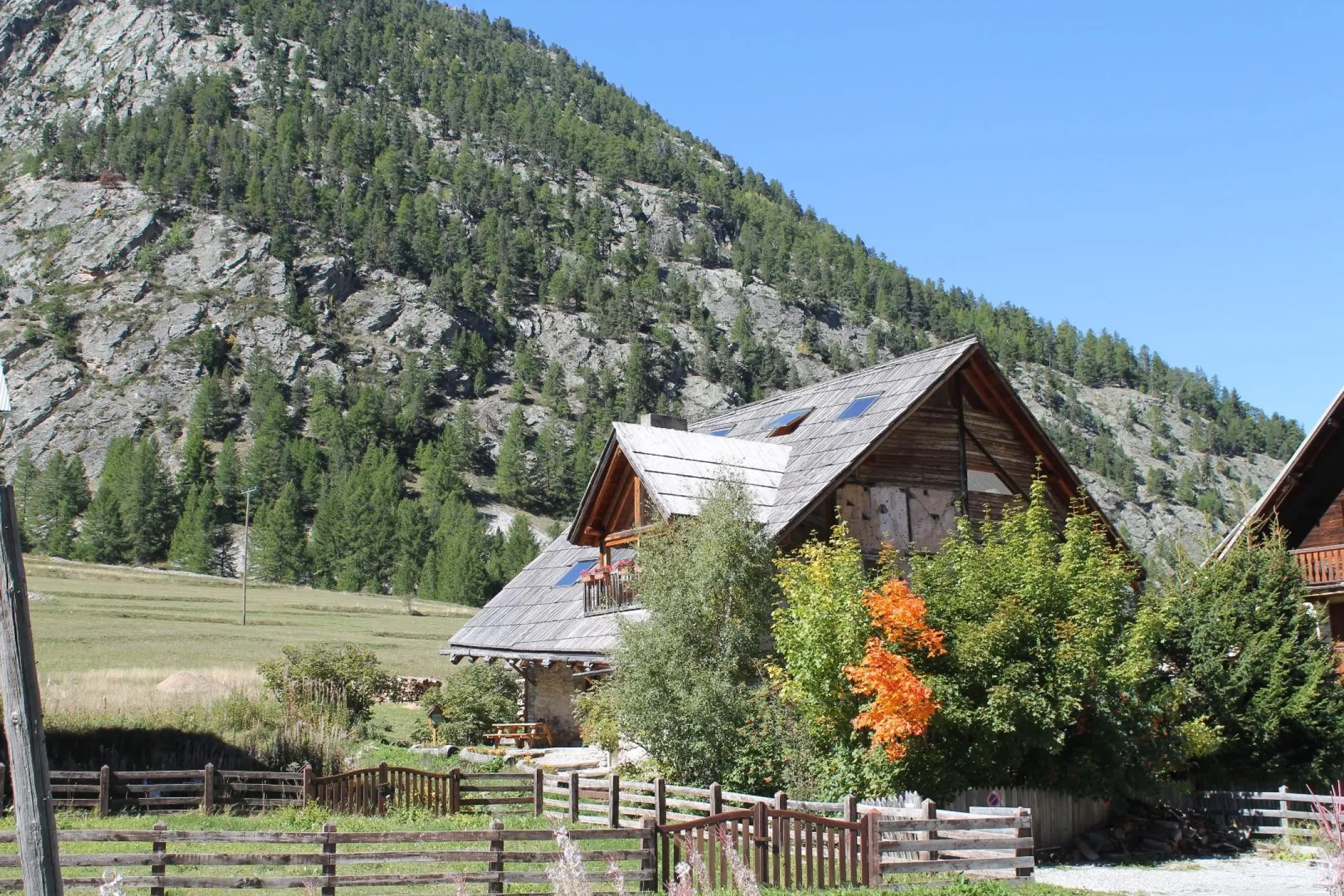 Le chalet en automne