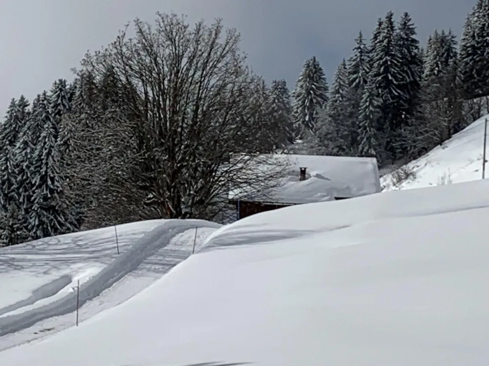 Le teuz - charme exceptionnel, vue magnifique  ,proche des pistes (1.2km)