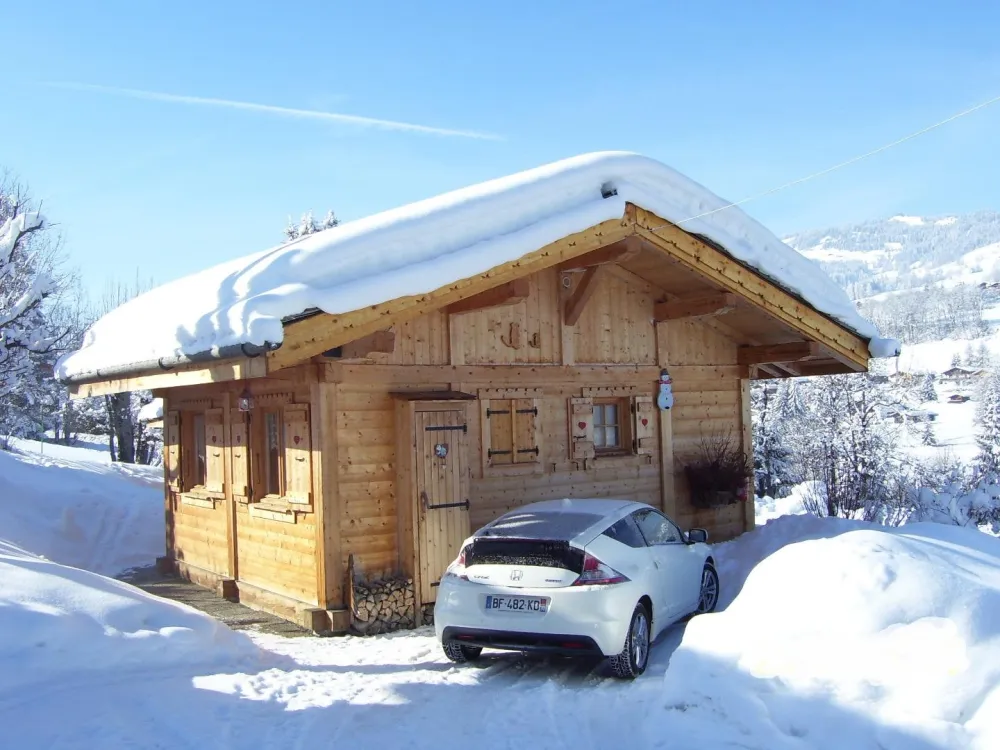 Parking à côté du chalet