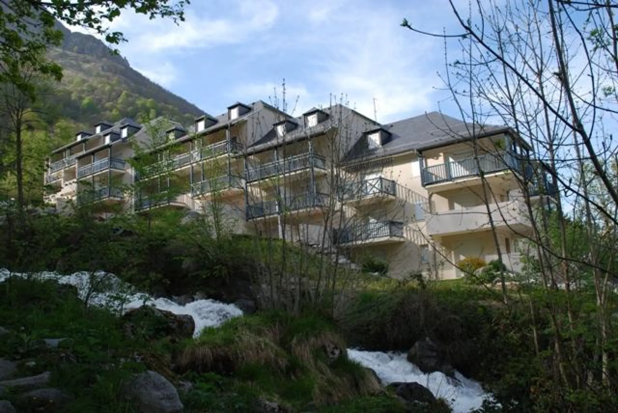 residence
