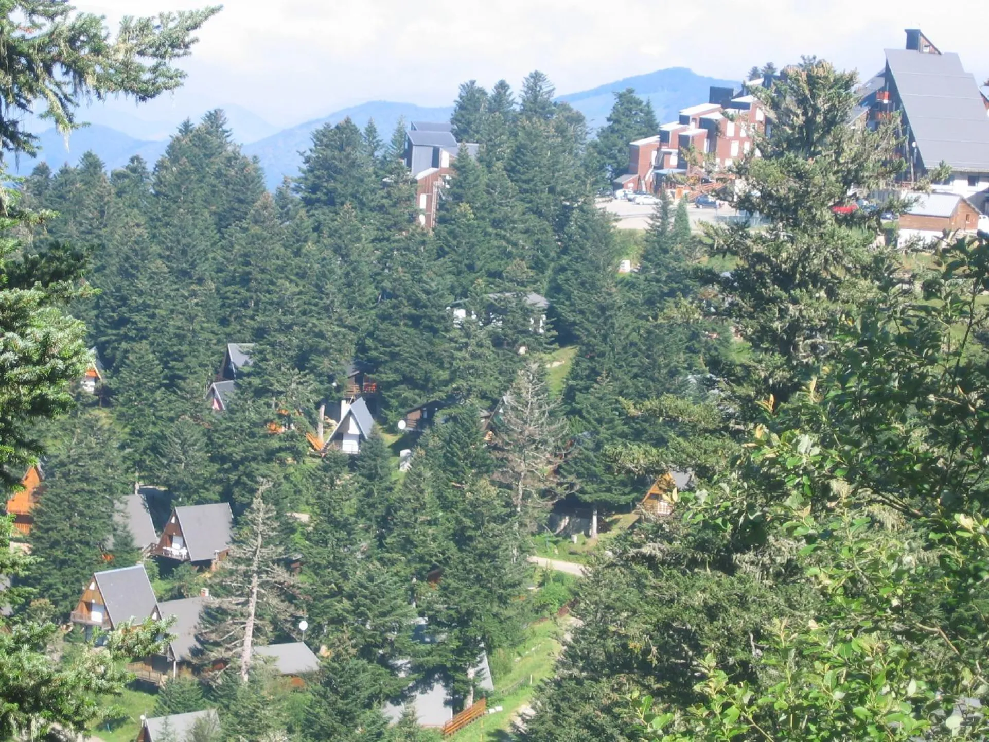 panorama du centre de la station ( Prat Mataou )