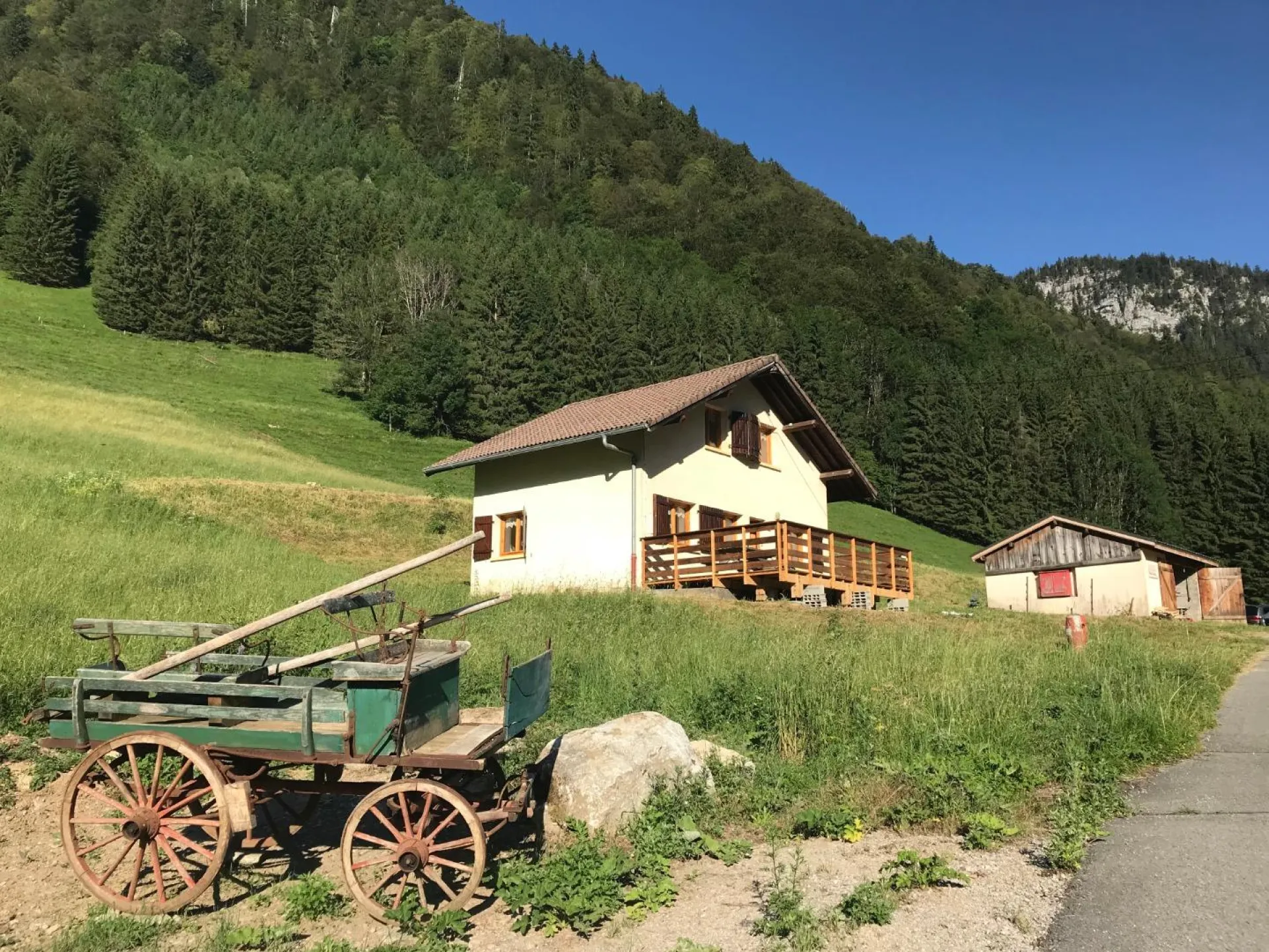 Haute-Frasne chalet in summer
