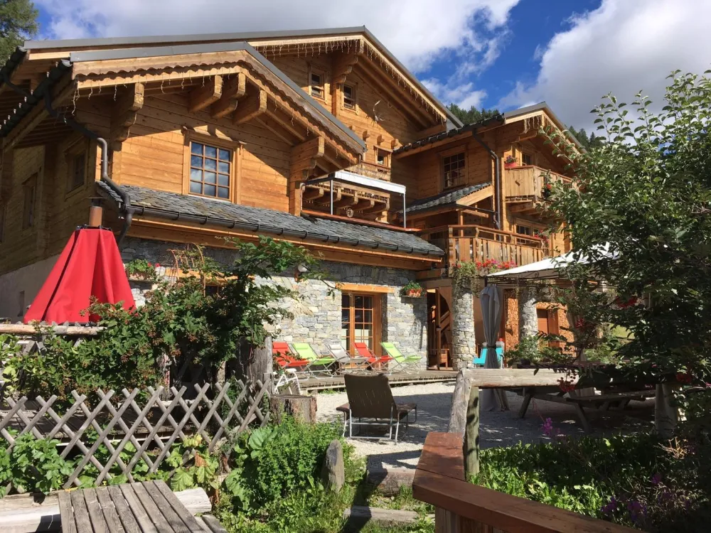 Chalet et Jardin ETE
