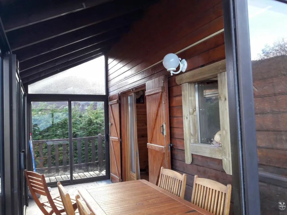 Chalet individuel,6 couchages,plein sud 100 m des pistes