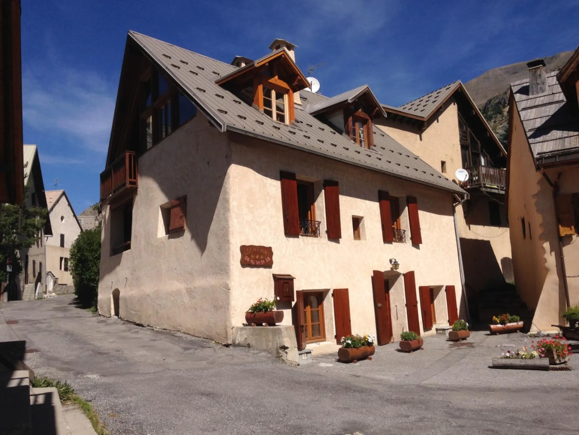 La montagnole *** : grande loggia plein sud face au glacier