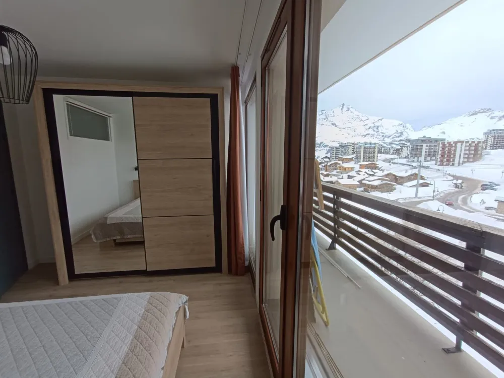Bed room 