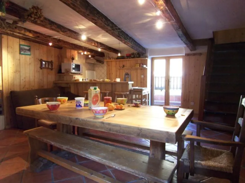 Kitchen,Dinning room