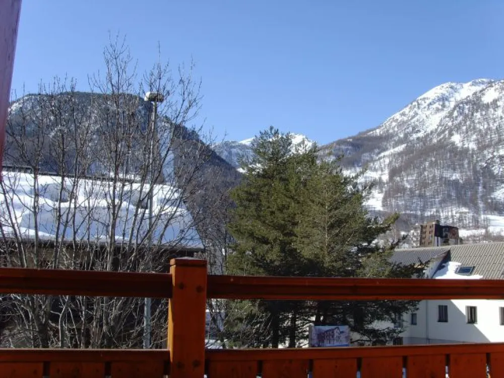 Chambre , acces balcon , Vue Ouest