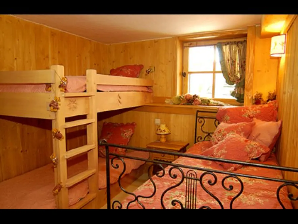Chalet  " la chouette " produit d’exception