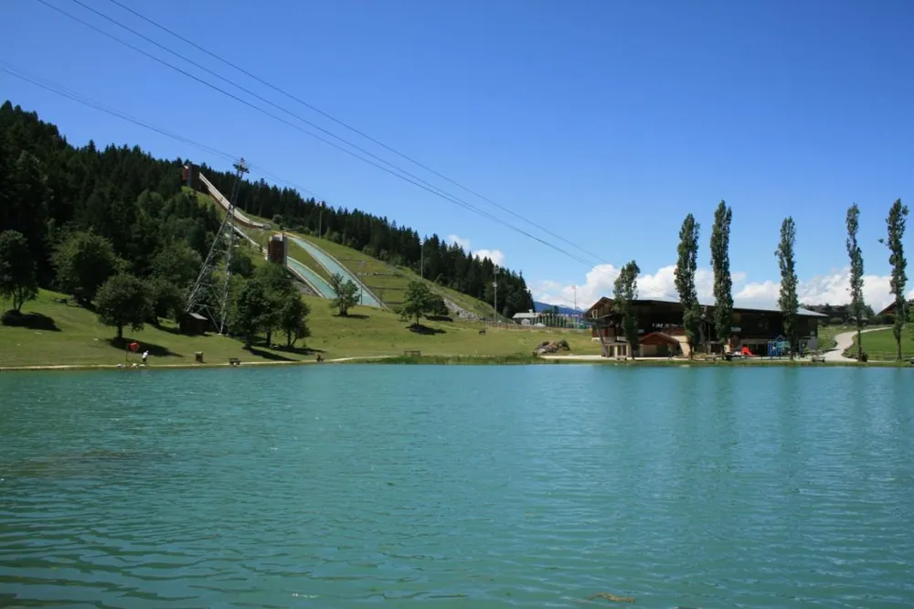 Lac du Praz et les tremplins