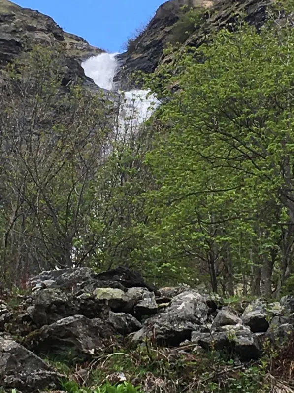 LES CASCADES DE CHAMPAGNY LE HAUT