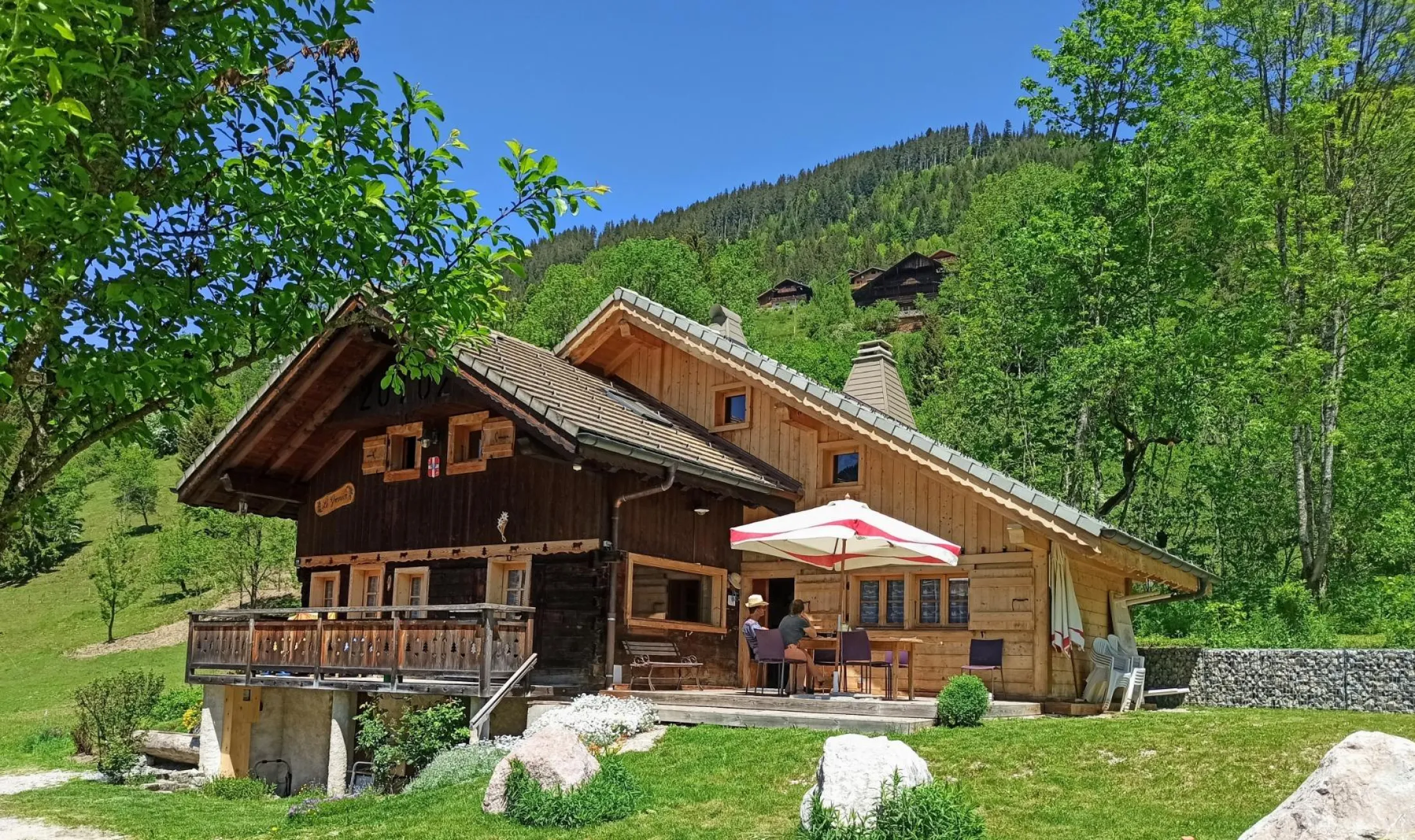 Chalet privatif 4 à 12 personnes au cœur des portes du soleil, près de châtel la panthiaz, la chapelle-d'abonda