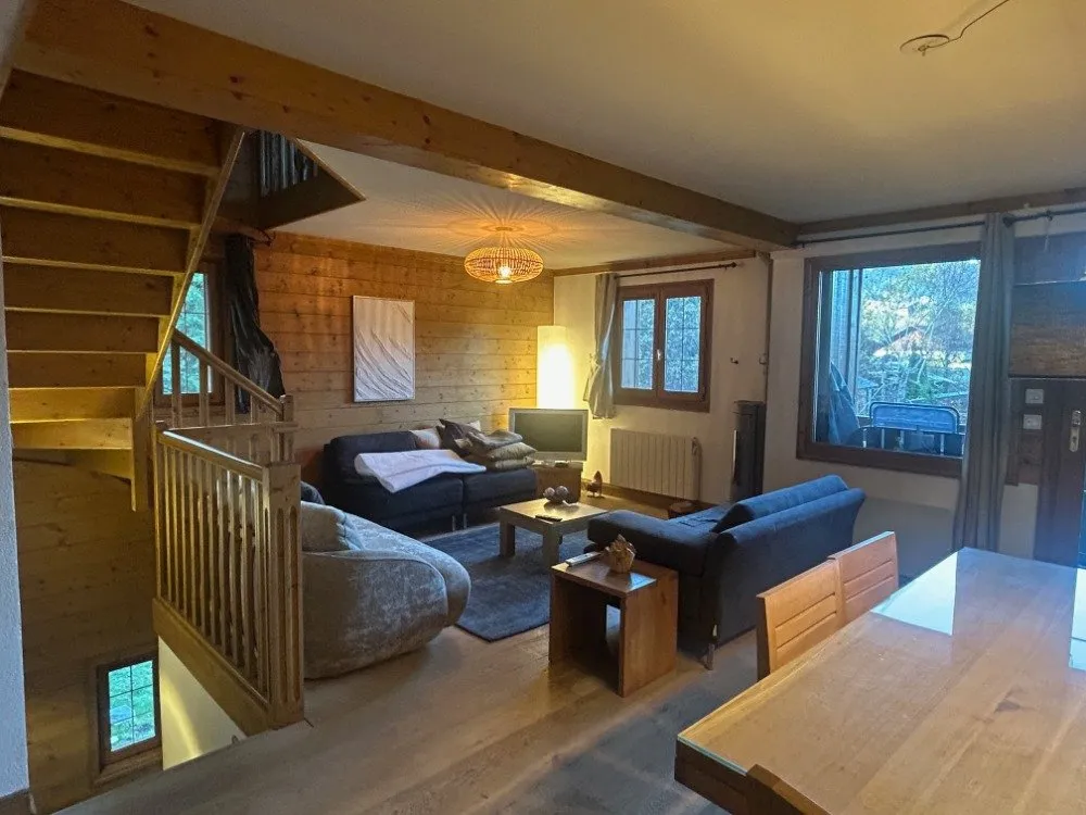 Salle à manger, salon, cuisine  au niveau R+1 