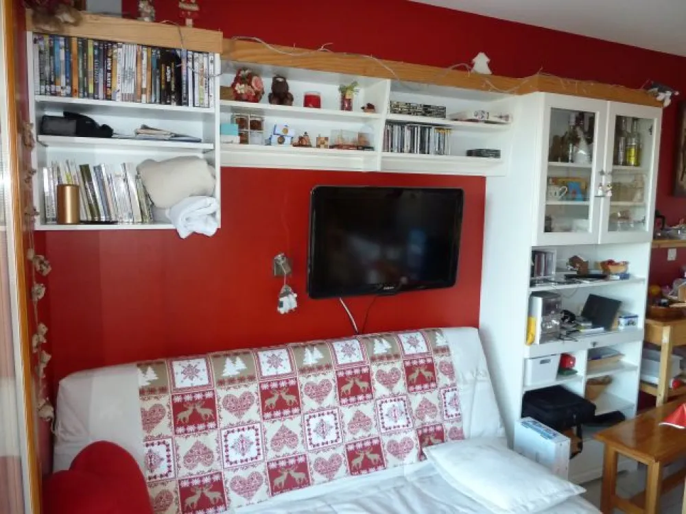 Salon avec télévision 16/9 et DVD à disposition