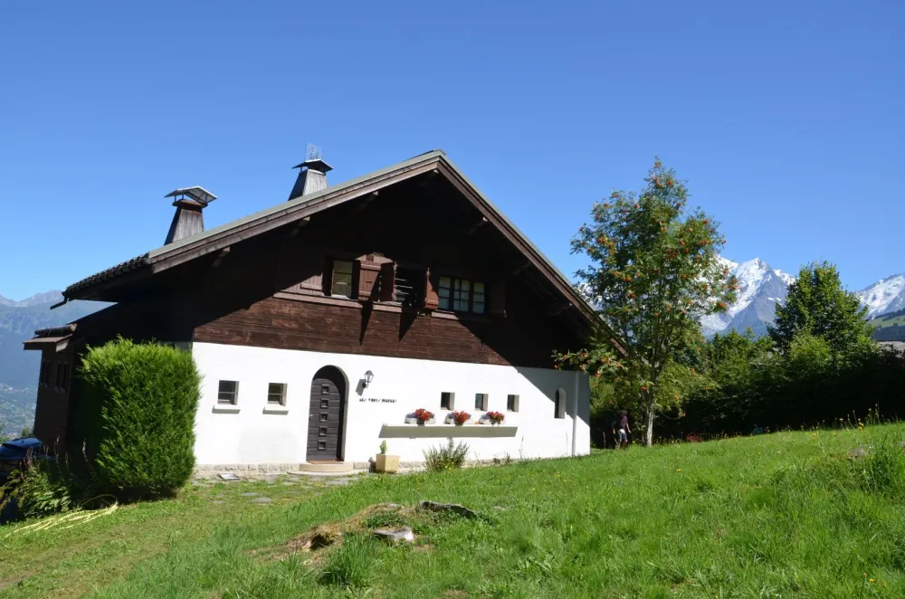 Chalet très chaleureux avec vue exceptionnelle sur chaîne du mt blanc