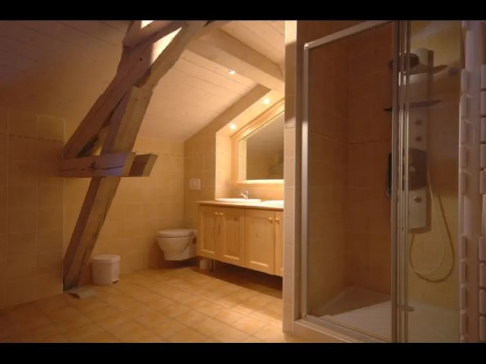 Salle de bain 1