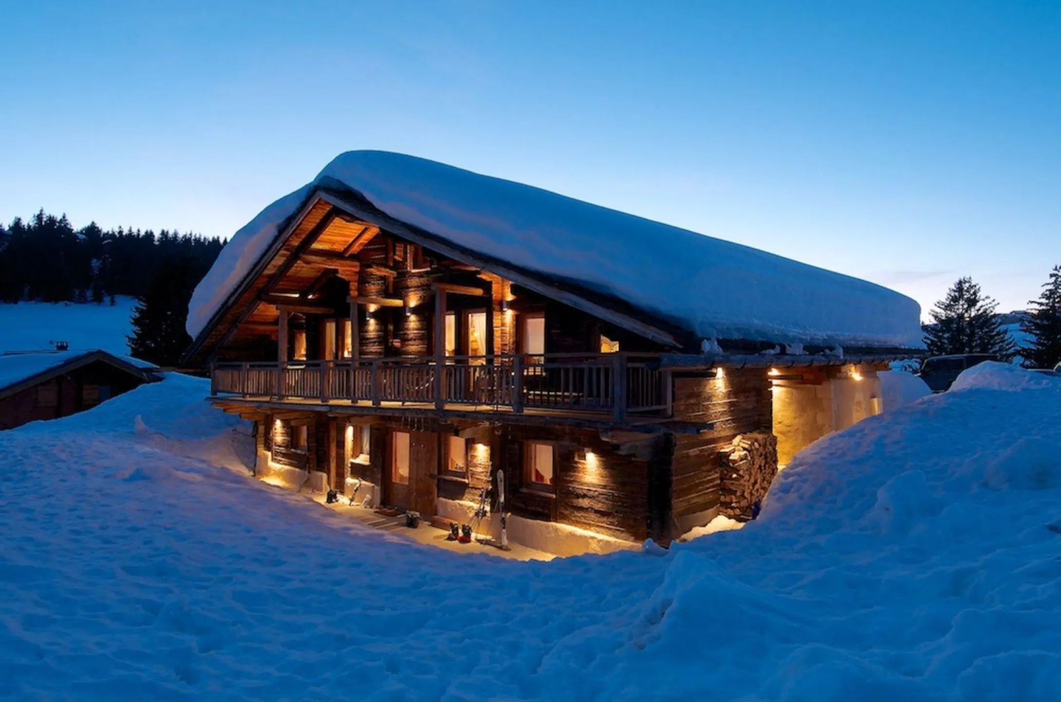 Chalet façade - appt au 1er