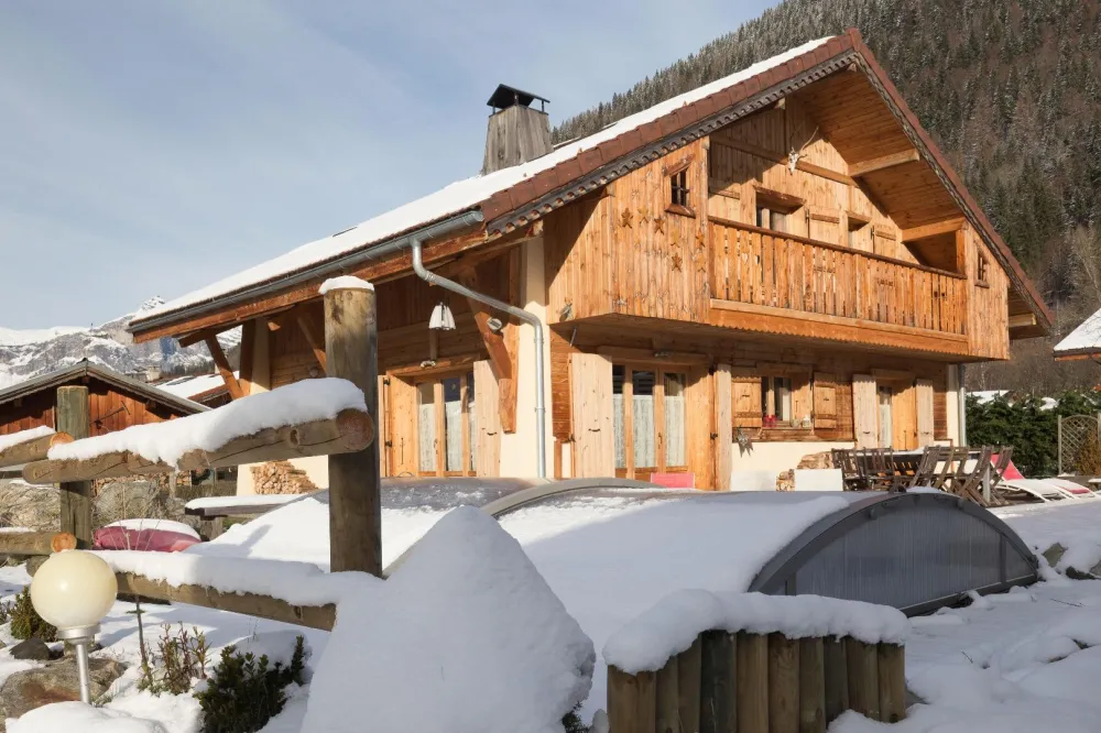 Le chalet en hiver