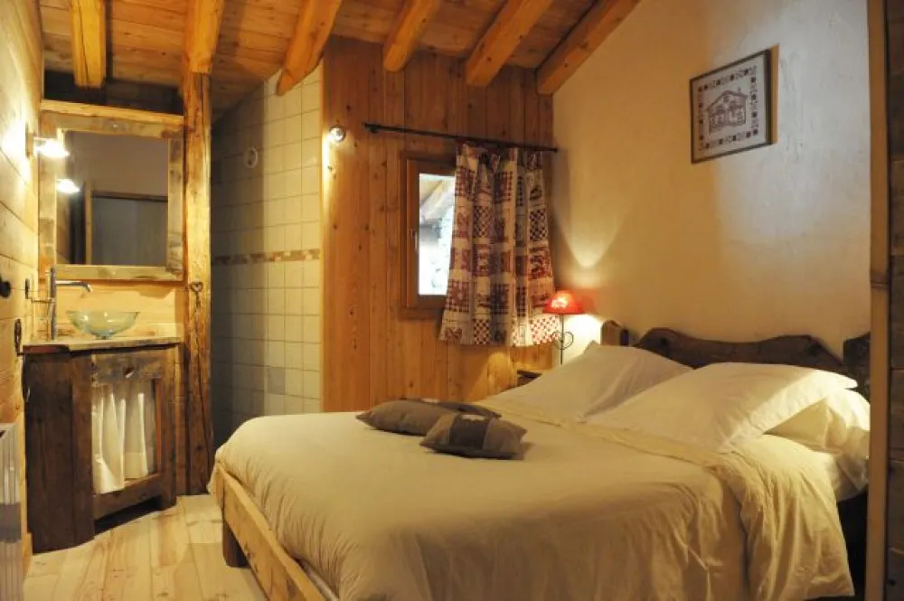 Chambre double avec salle d'eau