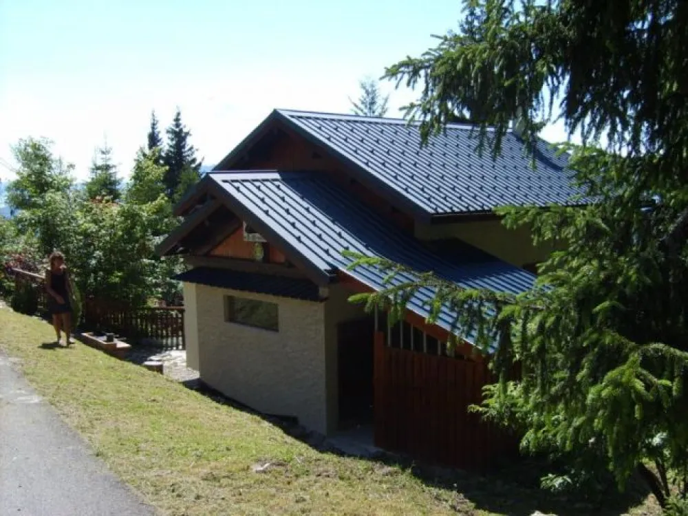 Façade Est Arrière du chalet